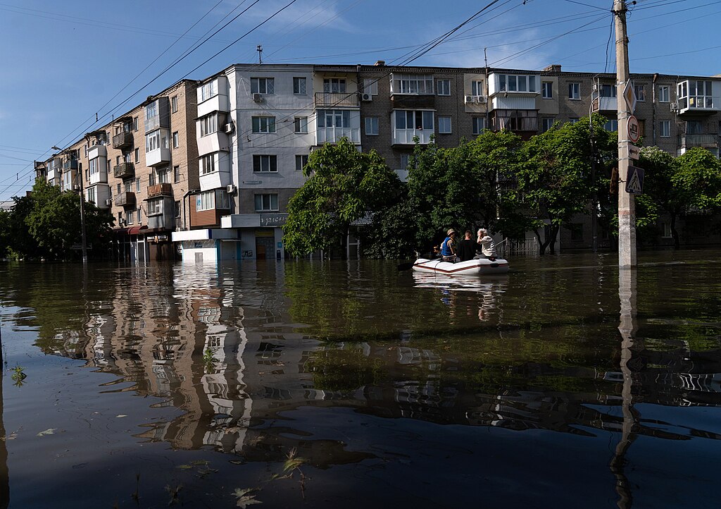Kherson, Ucraina, dopo il cedimento della diga di Nova Kakhova