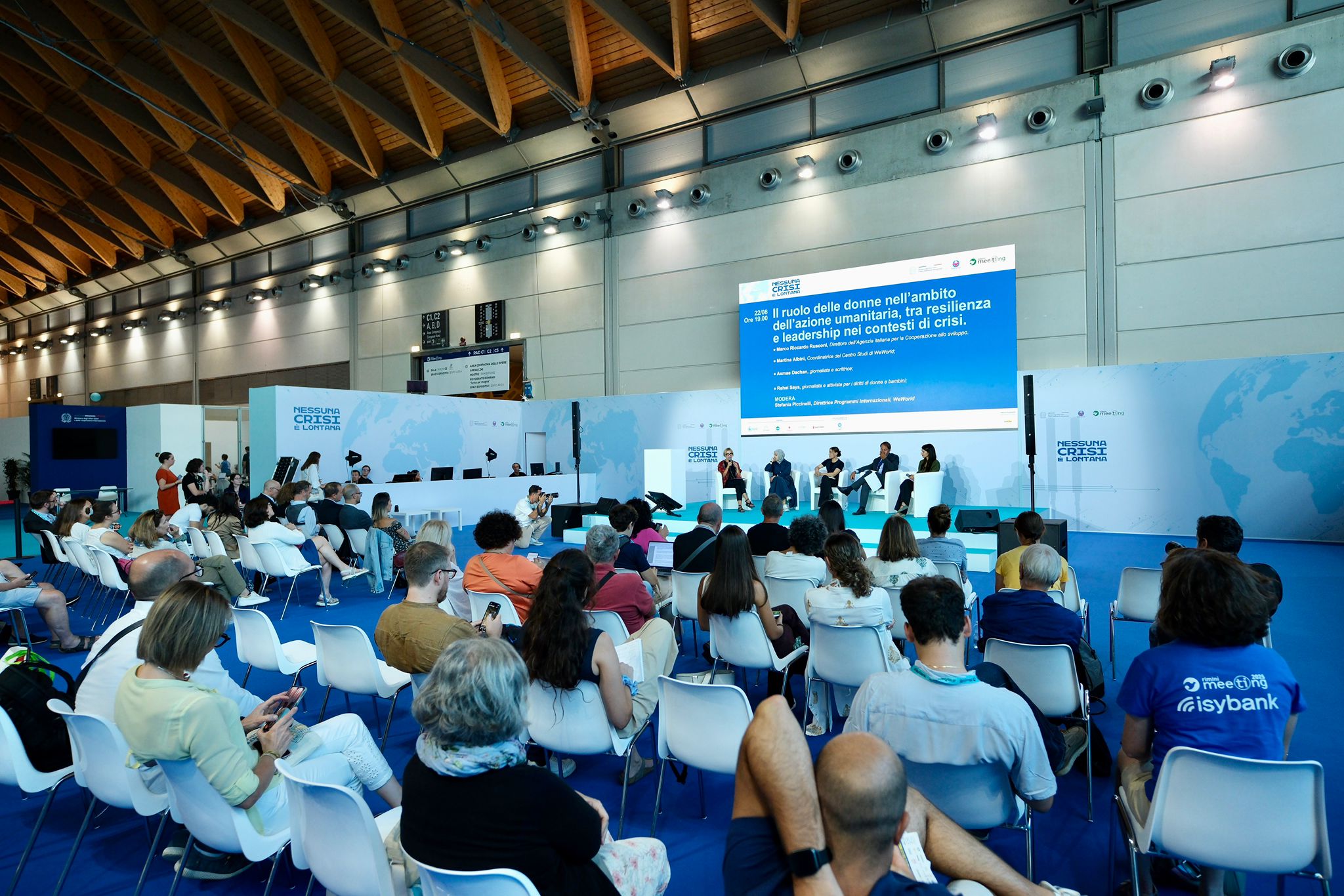Nessuna crisi è lontana: l’impegno della Cooperazione al Meeting di Rimini Nessuna crisi è lontana: l’impegno della Cooperazione al Meeting di Rimini